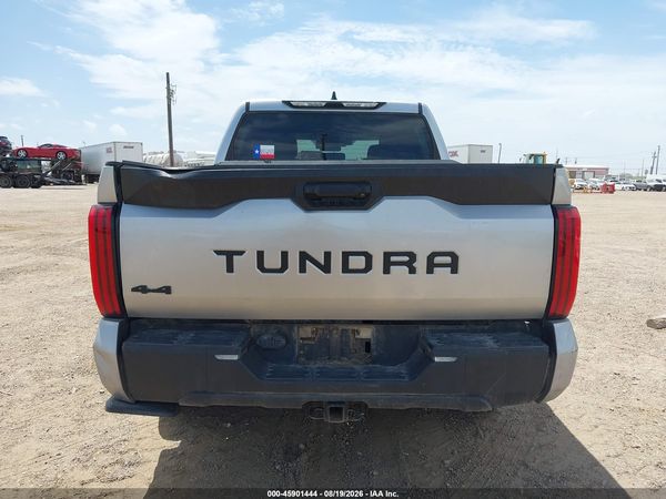 2023 TOYOTA TUNDRA SR5