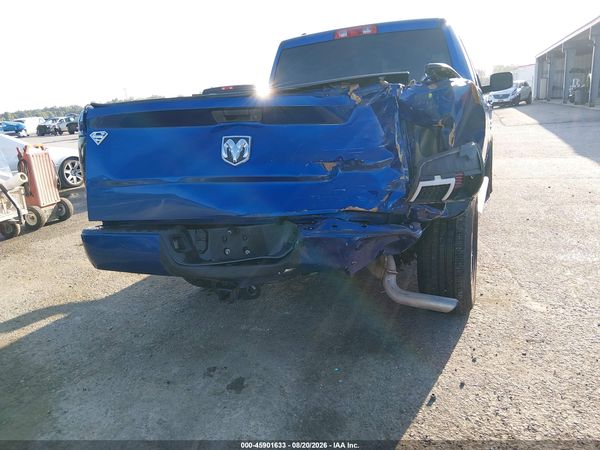 2016 RAM 1500 ST — I6