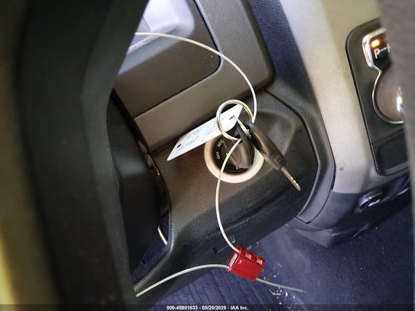2016 RAM 1500 ST — I11