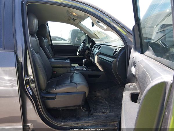 2019 TOYOTA TUNDRA SR5 5.7L V8
