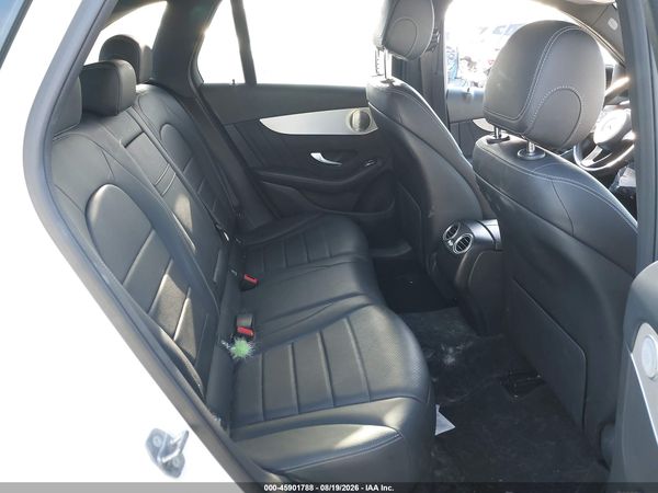 2019 MERCEDES-BENZ GLC 300 4MATIC