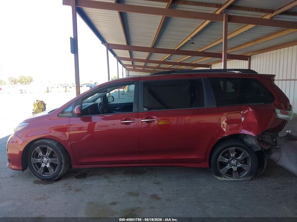2017 TOYOTA SIENNA SE 8 PASSENGER — I117