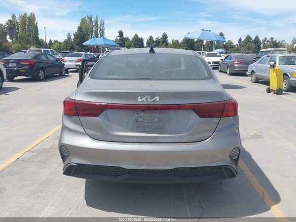 2023 KIA FORTE LXS