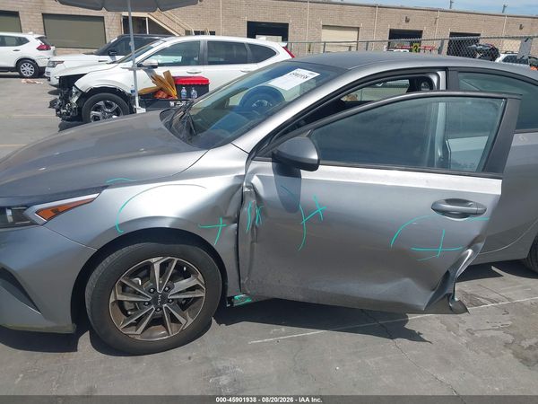 2023 KIA FORTE LXS