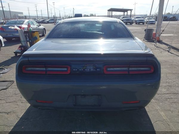 2017 DODGE CHALLENGER SXT