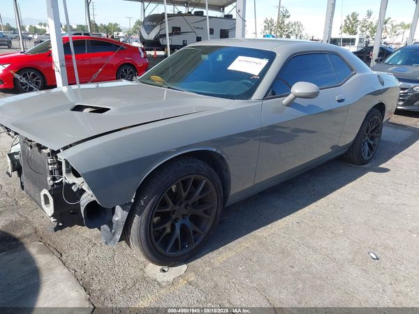2017 DODGE CHALLENGER SXT