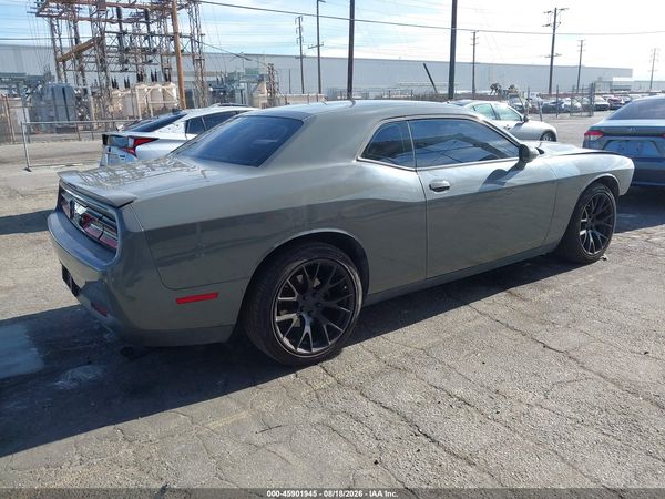 2017 DODGE CHALLENGER SXT