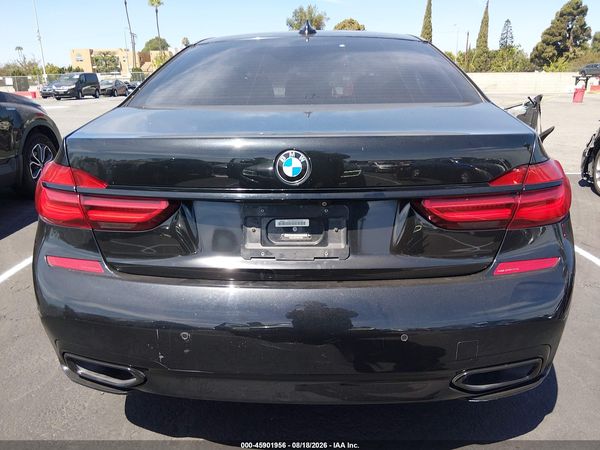 2019 BMW 740I