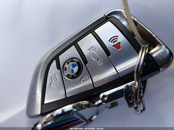2019 BMW 740I