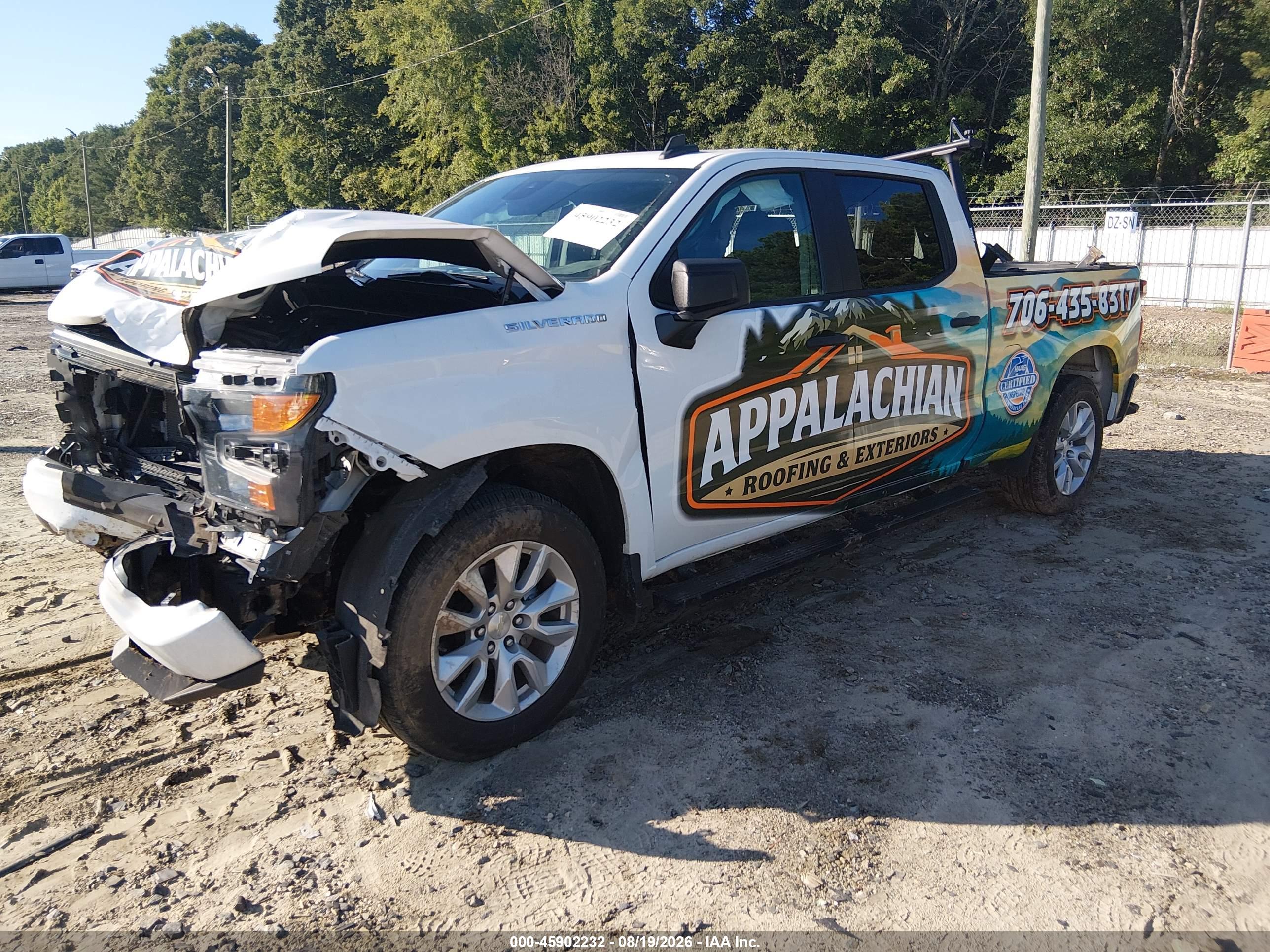 2022 CHEVROLET SILVERADO 1500 4WD  STANDARD BED CUSTOM — I2