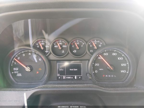 2022 CHEVROLET SILVERADO 1500 4WD  STANDARD BED CUSTOM — I7