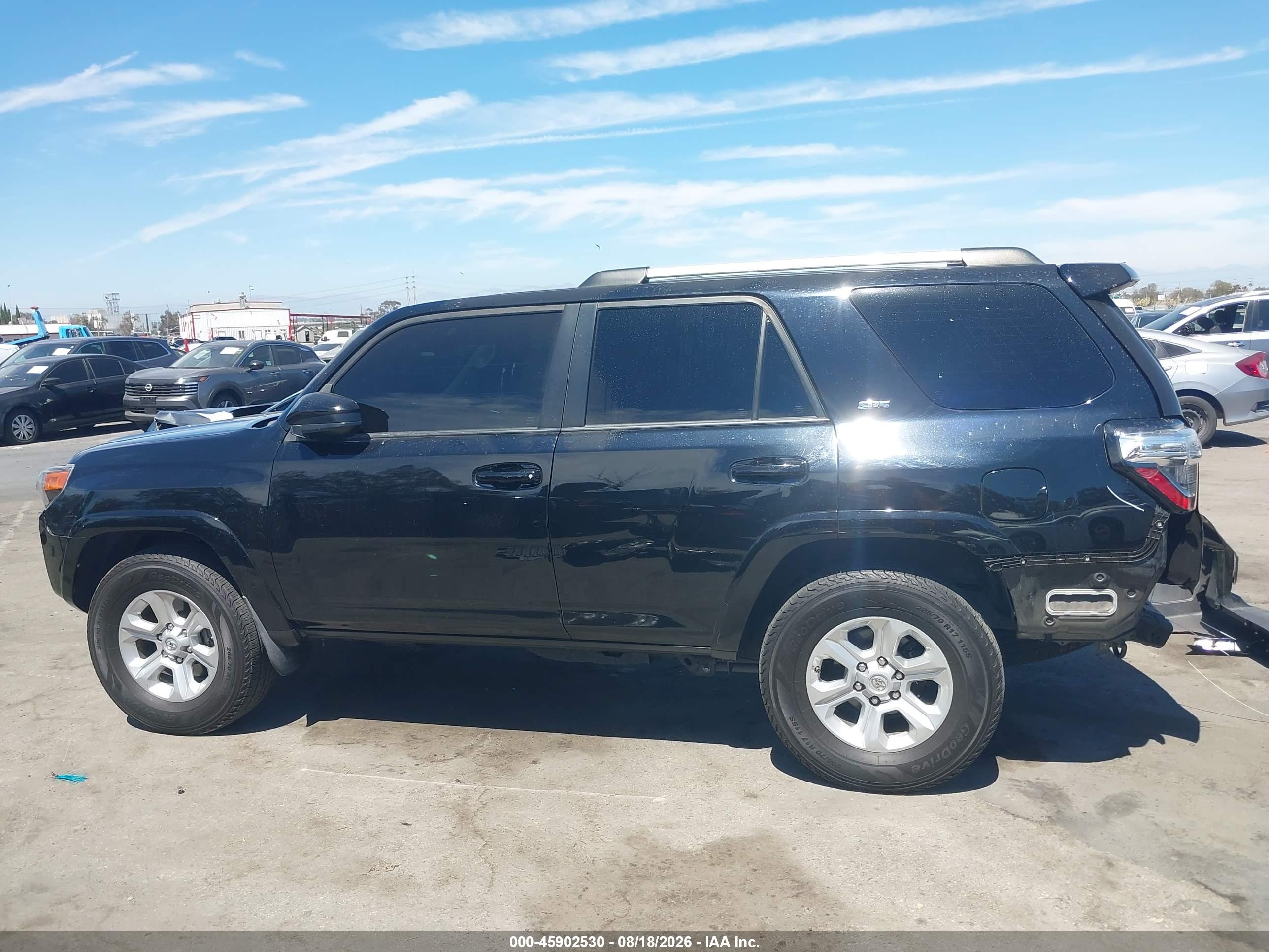 2021 TOYOTA 4RUNNER SR5
