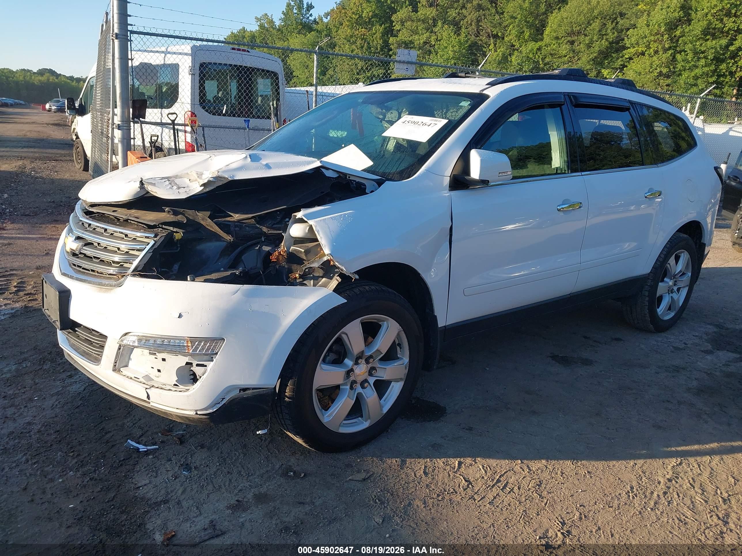 2017 CHEVROLET TRAVERSE LT — I2