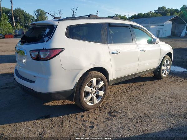 2017 CHEVROLET TRAVERSE LT — I4