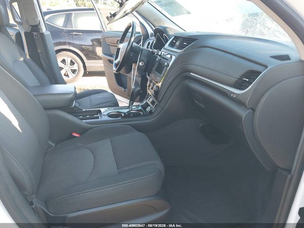 2017 CHEVROLET TRAVERSE LT — I5