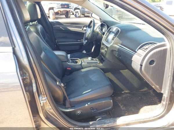 2016 CHRYSLER 300 LIMITED