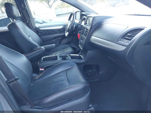 2015 DODGE GRAND CARAVAN R/T — I5