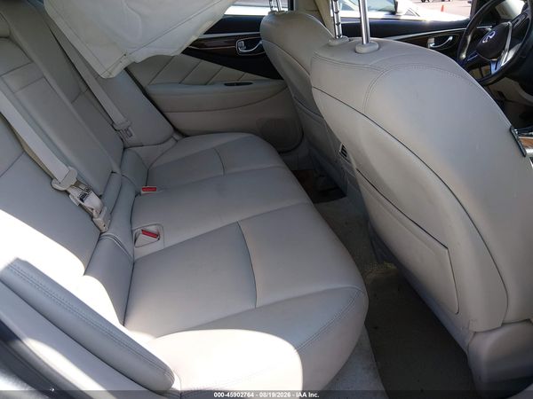 2018 INFINITI Q50 2.0T LUXE