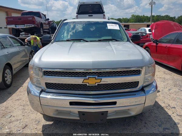 2013 CHEVROLET SILVERADO 1500 LT — I115
