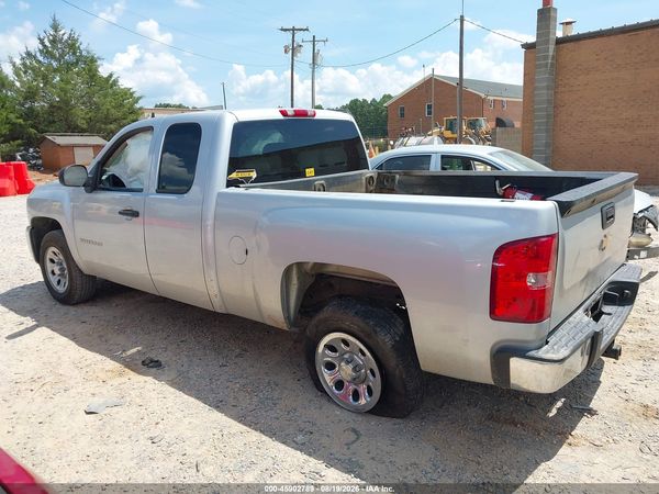 2013 CHEVROLET SILVERADO 1500 LT — I117