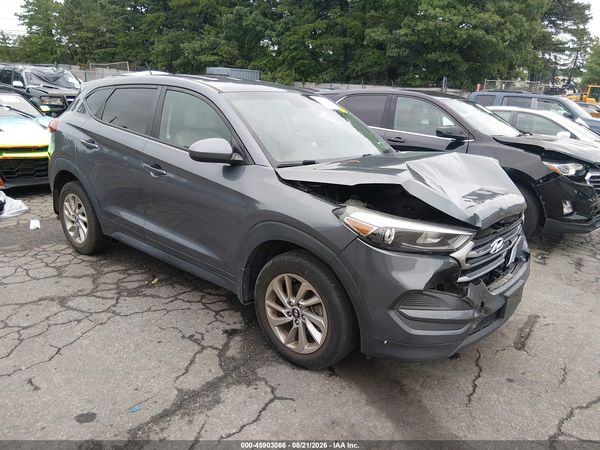 2018 HYUNDAI TUCSON SE — I1