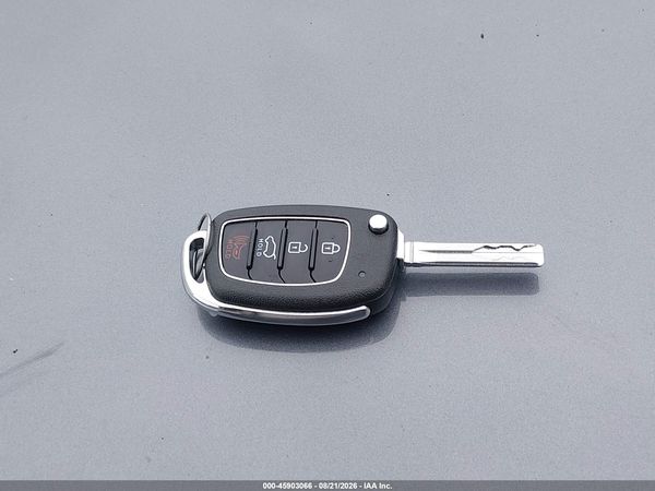2018 HYUNDAI TUCSON SE — I11