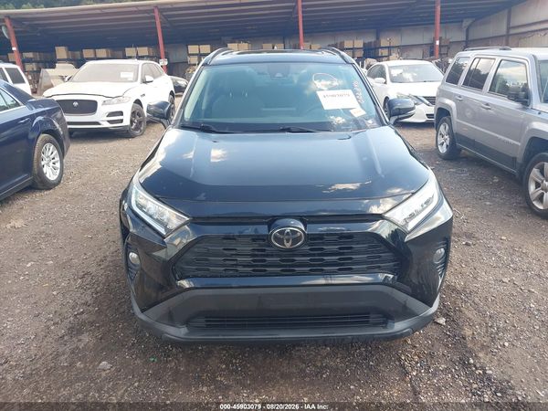 2019 TOYOTA RAV4 XLE