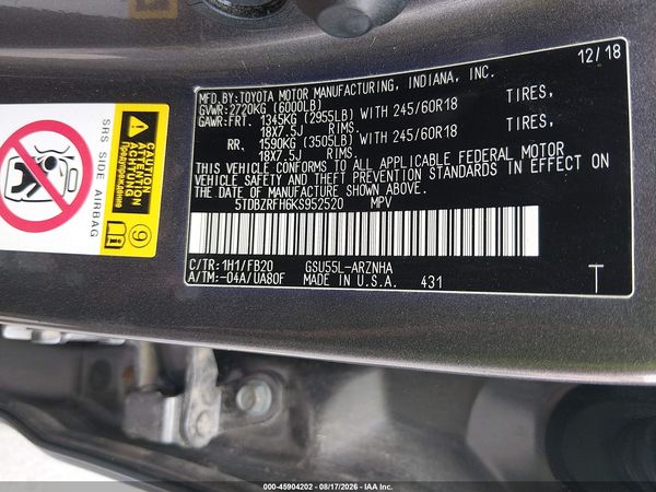 2019 TOYOTA HIGHLANDER LE