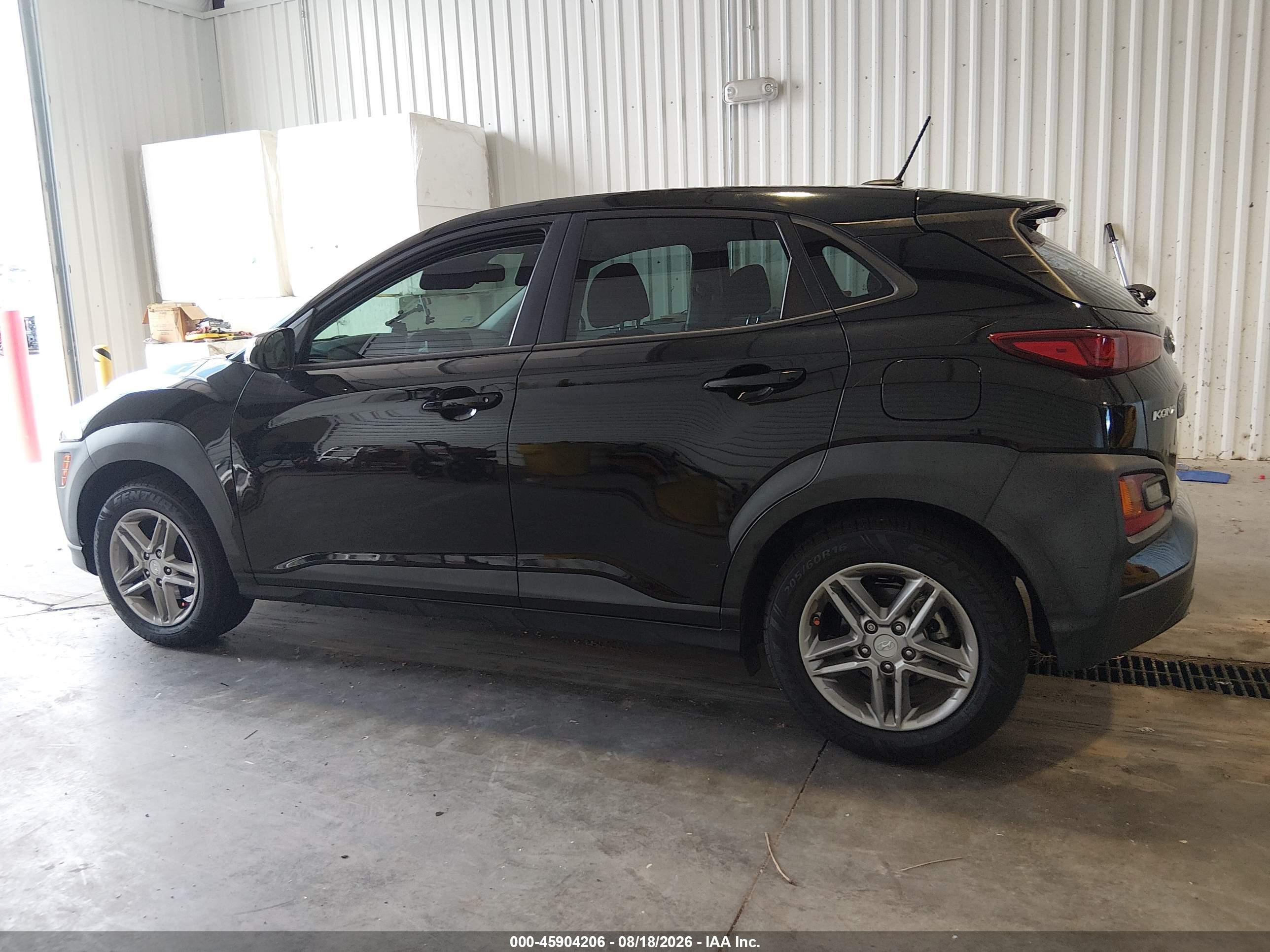 2021 HYUNDAI KONA SE