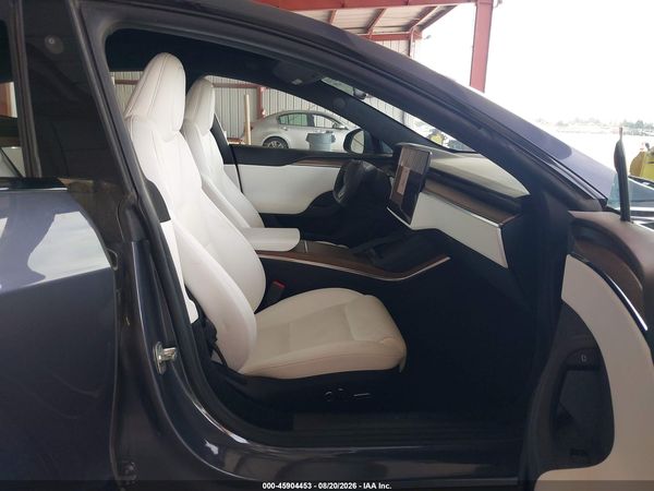 2022 TESLA MODEL S