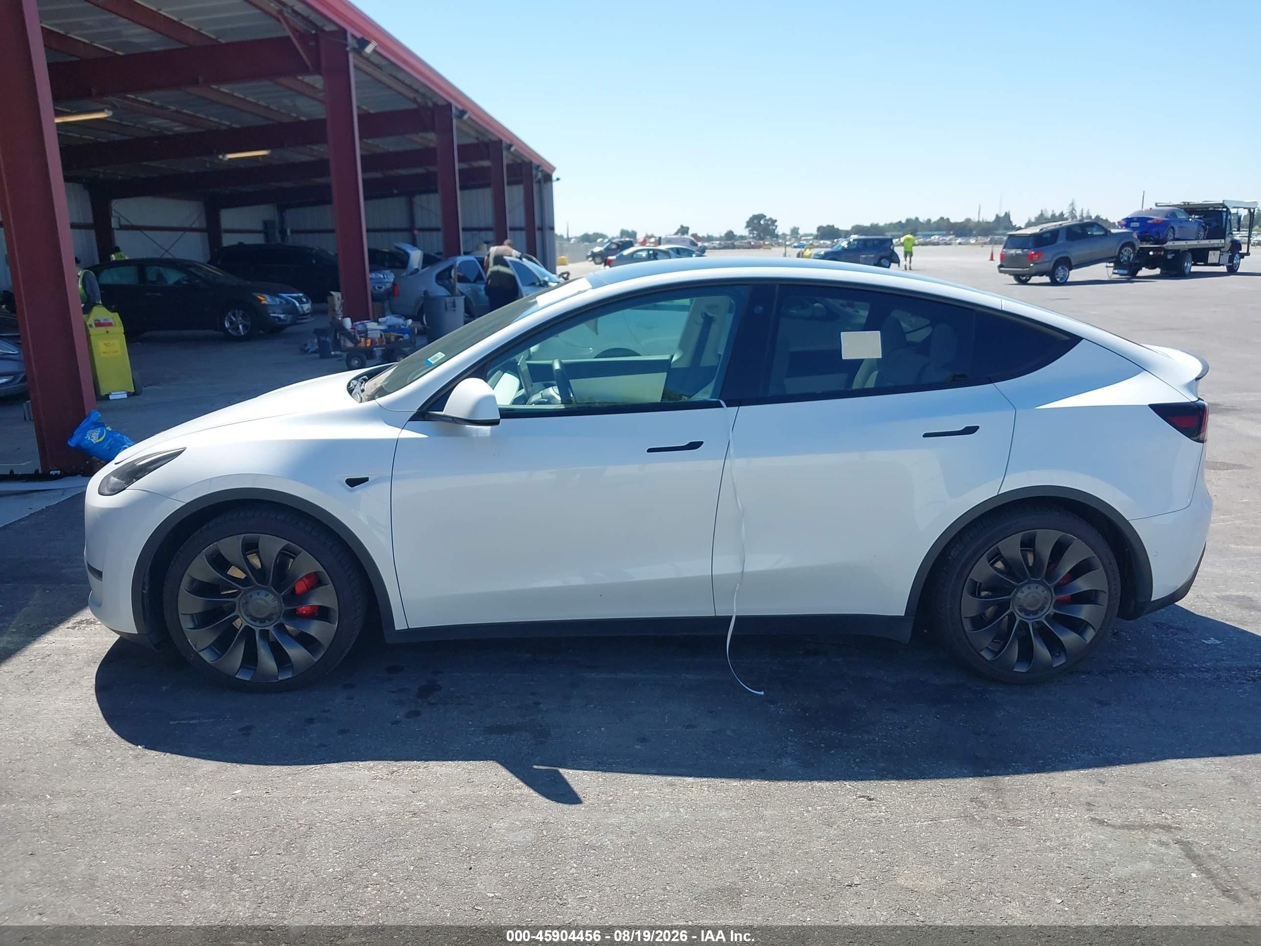 2022 TESLA MODEL Y