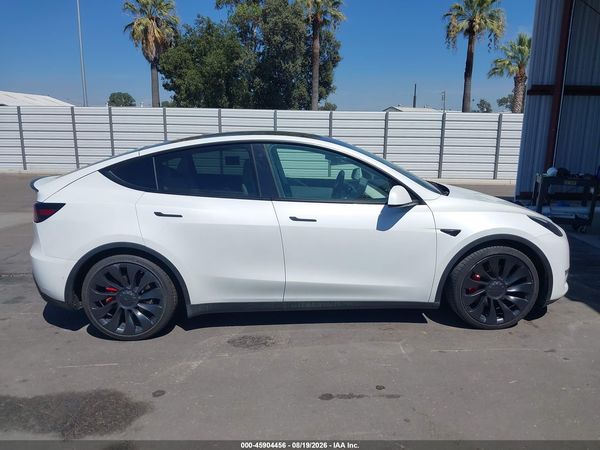 2022 TESLA MODEL Y