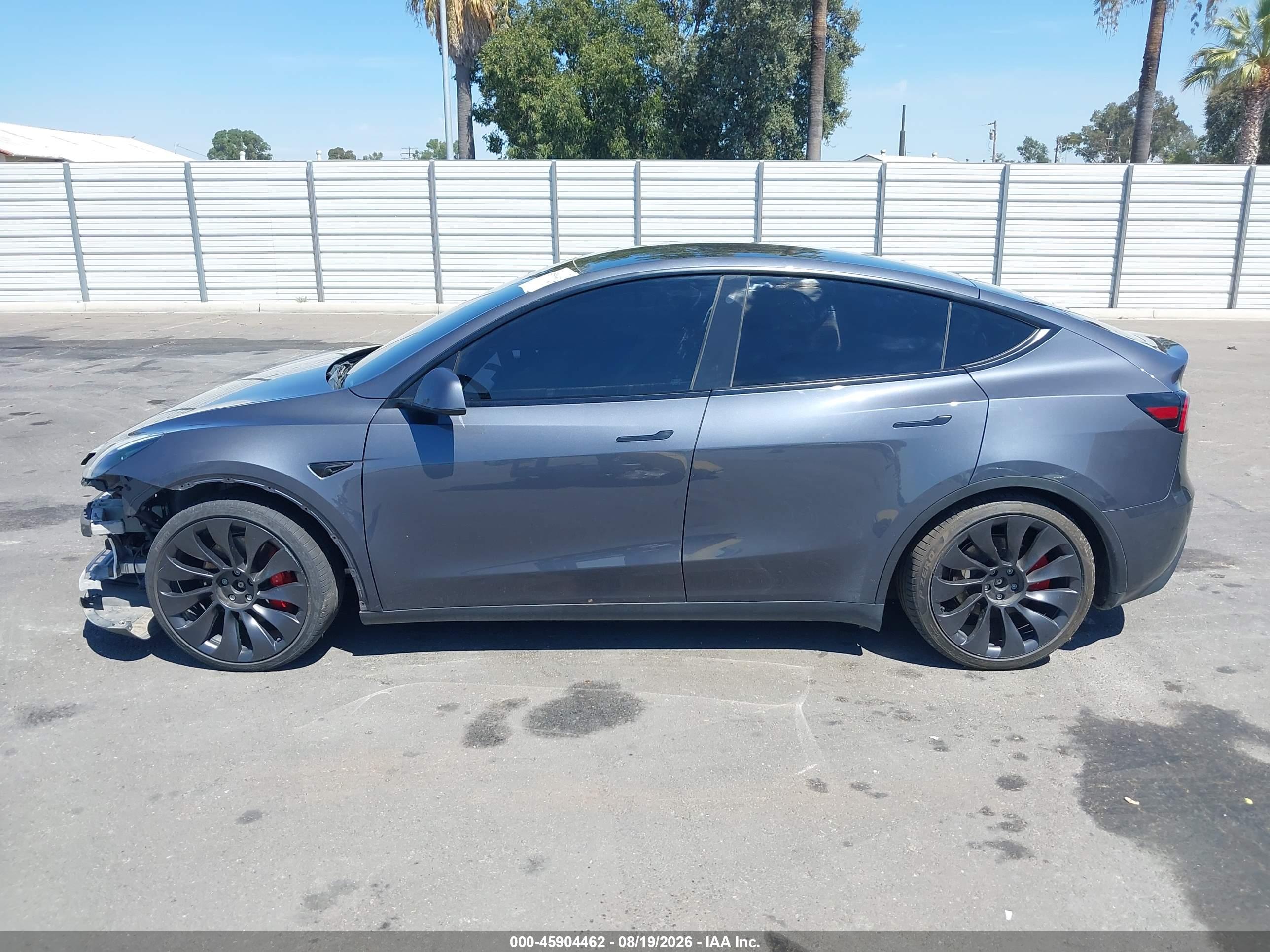 2023 TESLA MODEL Y