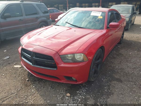 2013 DODGE CHARGER SXT