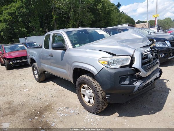 2018 TOYOTA TACOMA SR