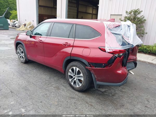 2023 TOYOTA HIGHLANDER HYBRID XLE