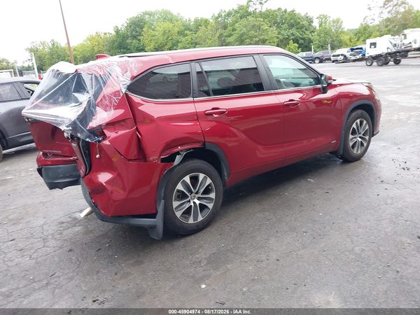 2023 TOYOTA HIGHLANDER HYBRID XLE