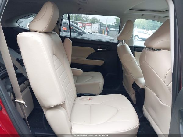 2023 TOYOTA HIGHLANDER HYBRID XLE