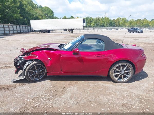 2021 MAZDA MX-5 MIATA