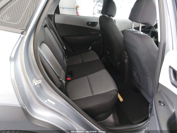 2020 HYUNDAI KONA SE