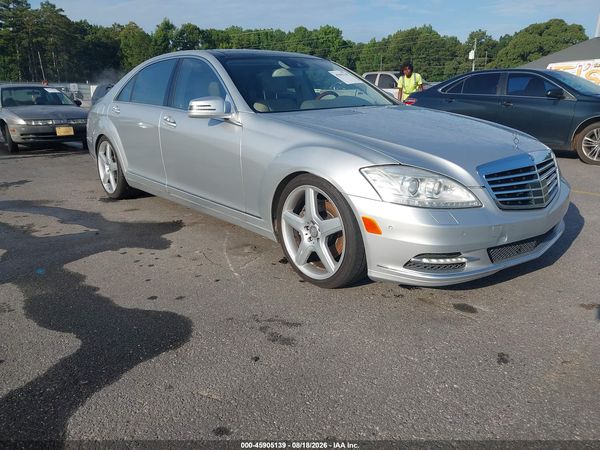 2013 MERCEDES-BENZ S 550 S550