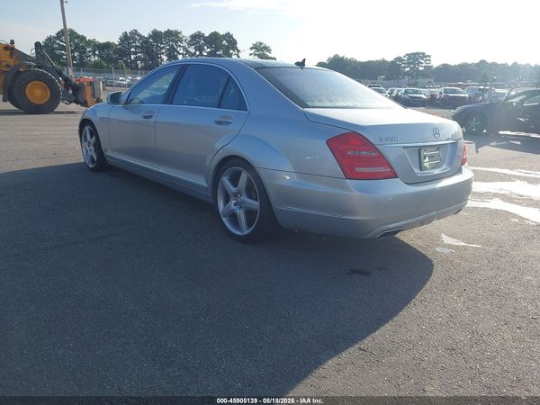 2013 MERCEDES-BENZ S 550 S550