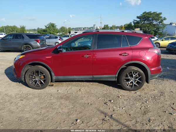 2018 TOYOTA RAV4 SE