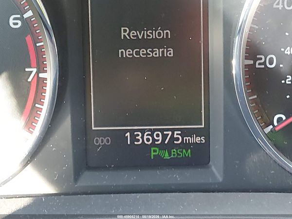 2018 TOYOTA RAV4 SE