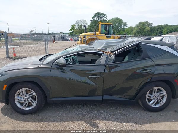 2025 HYUNDAI TUCSON SE