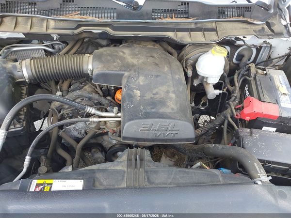 2019 RAM 1500 CLASSIC TRADESMAN  4X2 8' BOX