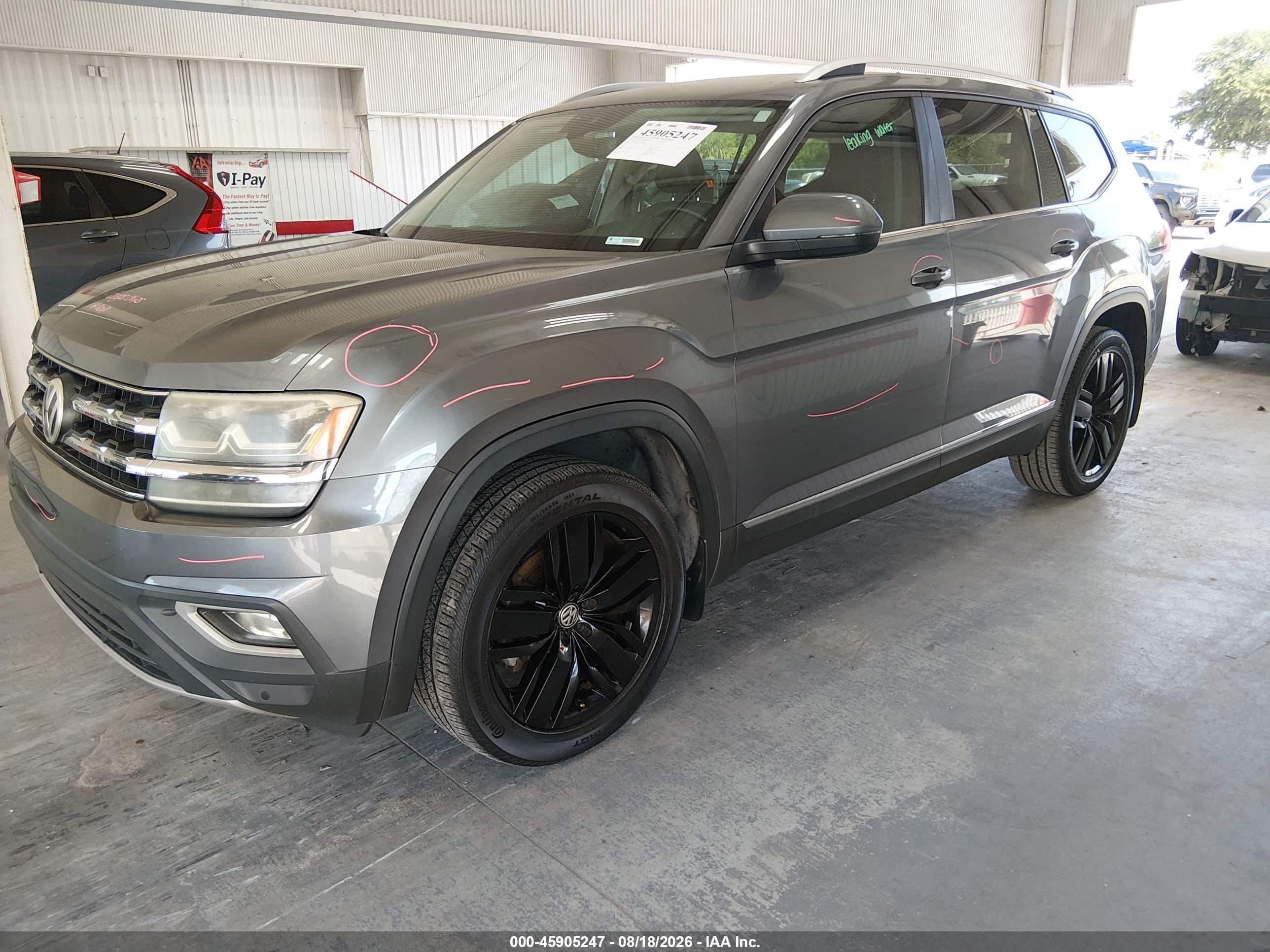 2018 VOLKSWAGEN ATLAS 3.6L V6 SEL — I2