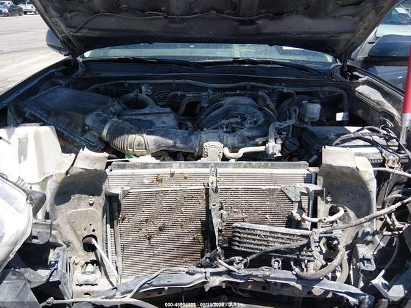 2017 TOYOTA TACOMA SR5 V6