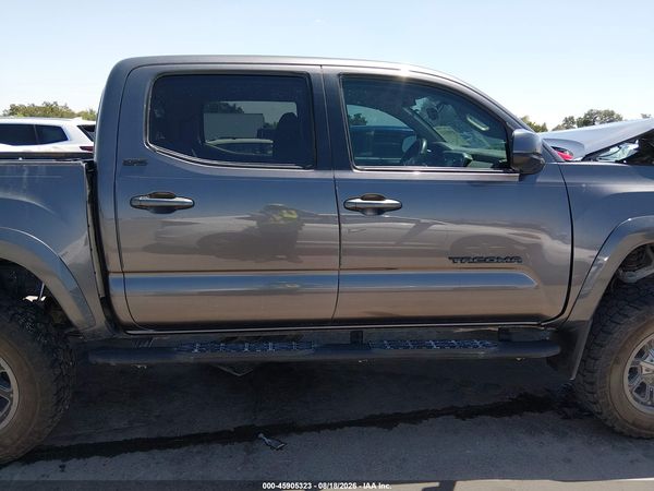 2017 TOYOTA TACOMA SR5 V6