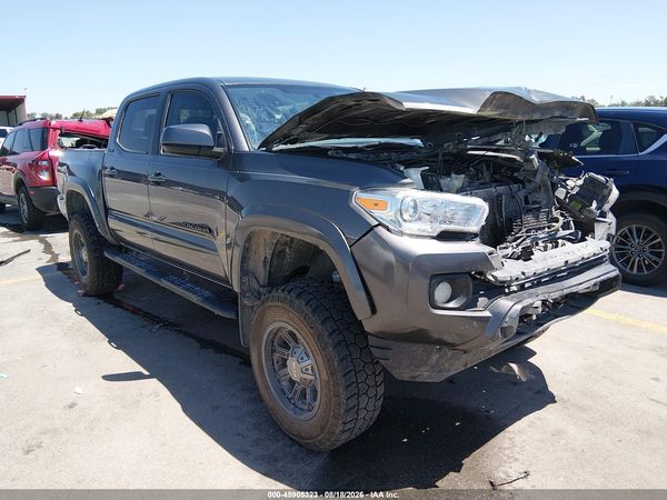 2017 TOYOTA TACOMA SR5 V6